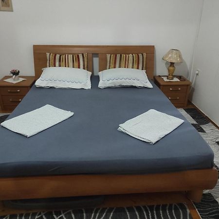 Room At Grandma'S Fatima Stolac Luaran gambar