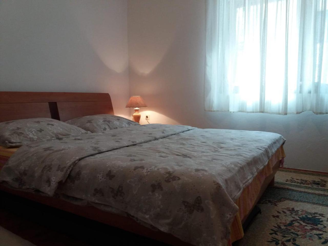 Room At Grandma'S Fatima Stolac Luaran gambar