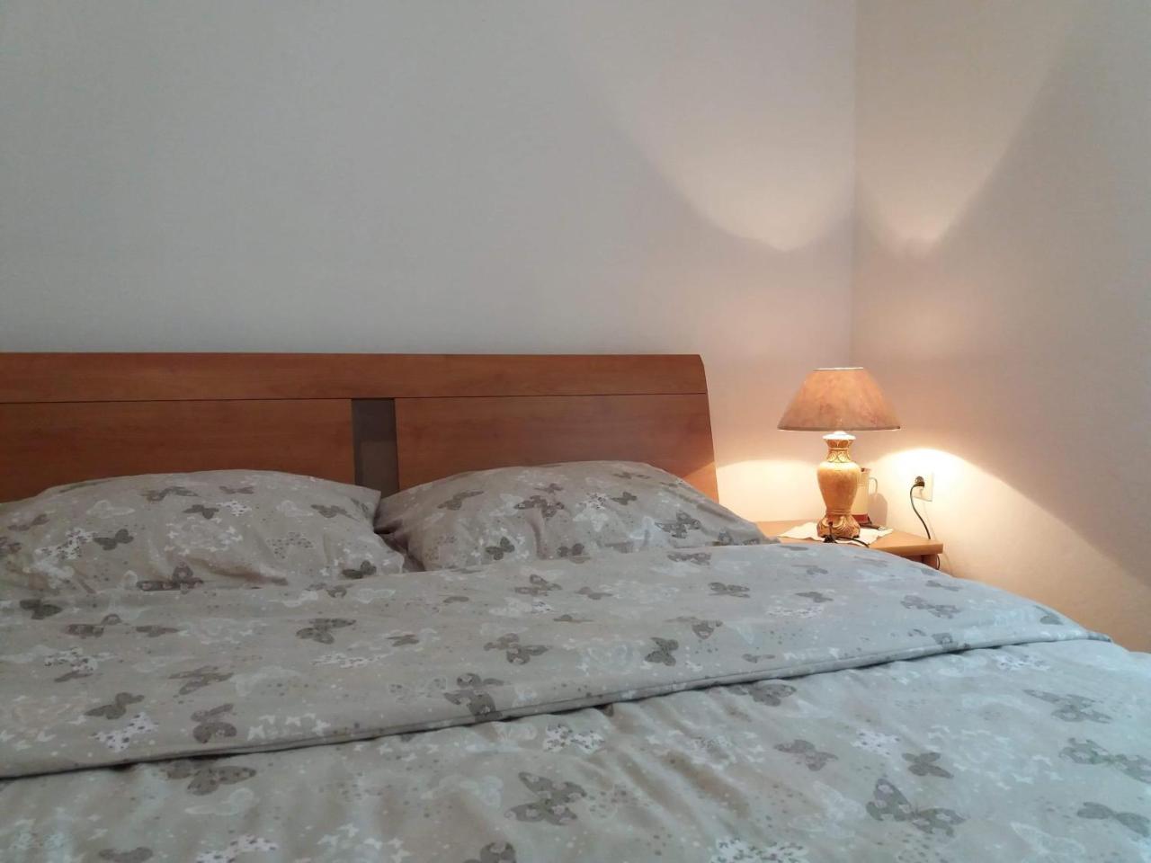 Room At Grandma'S Fatima Stolac Luaran gambar